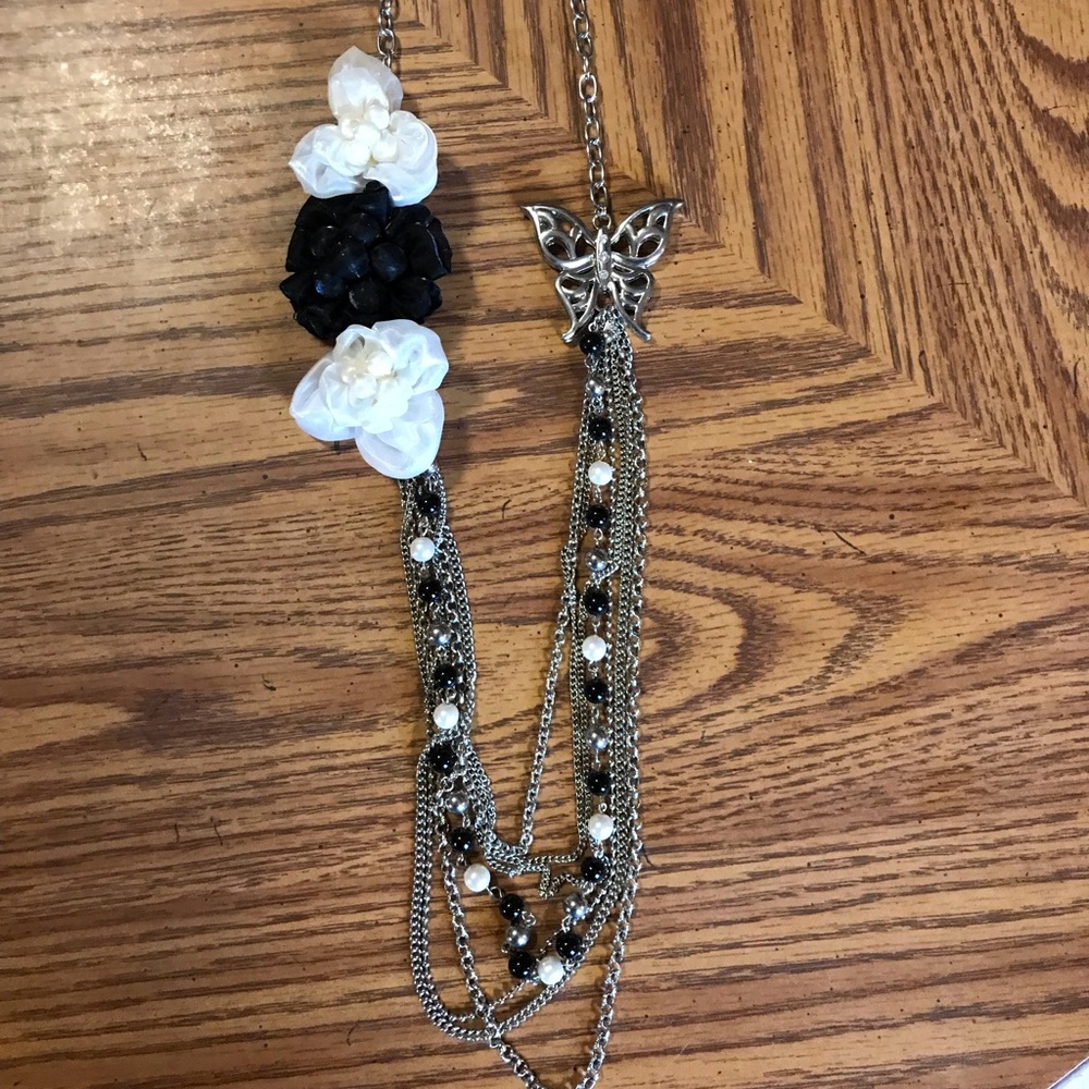 Embellished Necklace